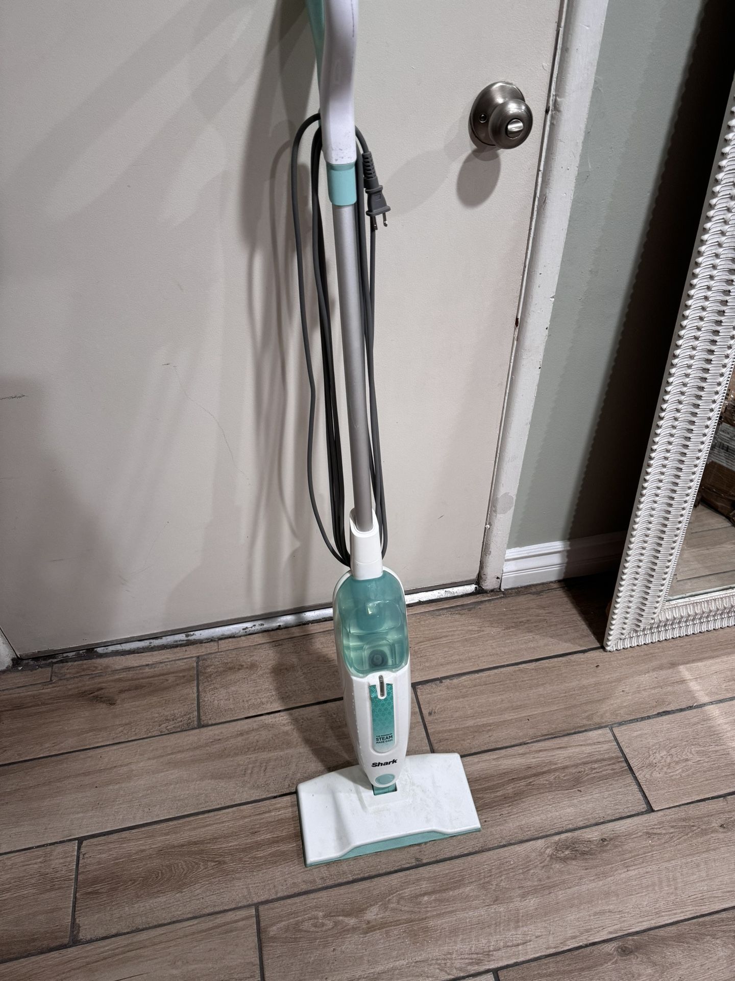Shark Steam Mop NO CLOTH MISSING
