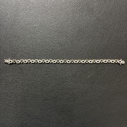 925 Sterling Silver heart bracelet.