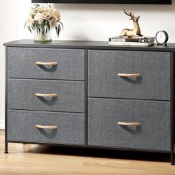 Dresser With 5 Drawers $15 OBO