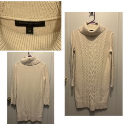 Banana Republic Sweater - Size: XS 