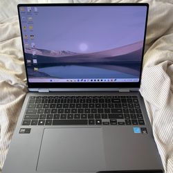 Samsung Galaxy Book4 Pro 360 - 16” AMOLED 2-in-1 Touchscreen Laptop (Moonstone Gray)