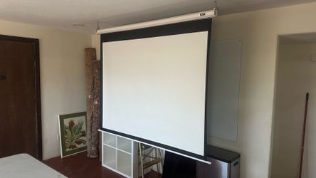ELITE SCREENS projector screen 79” across