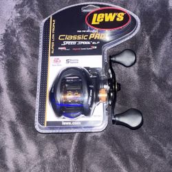 Lew’s Bait Caster Reel