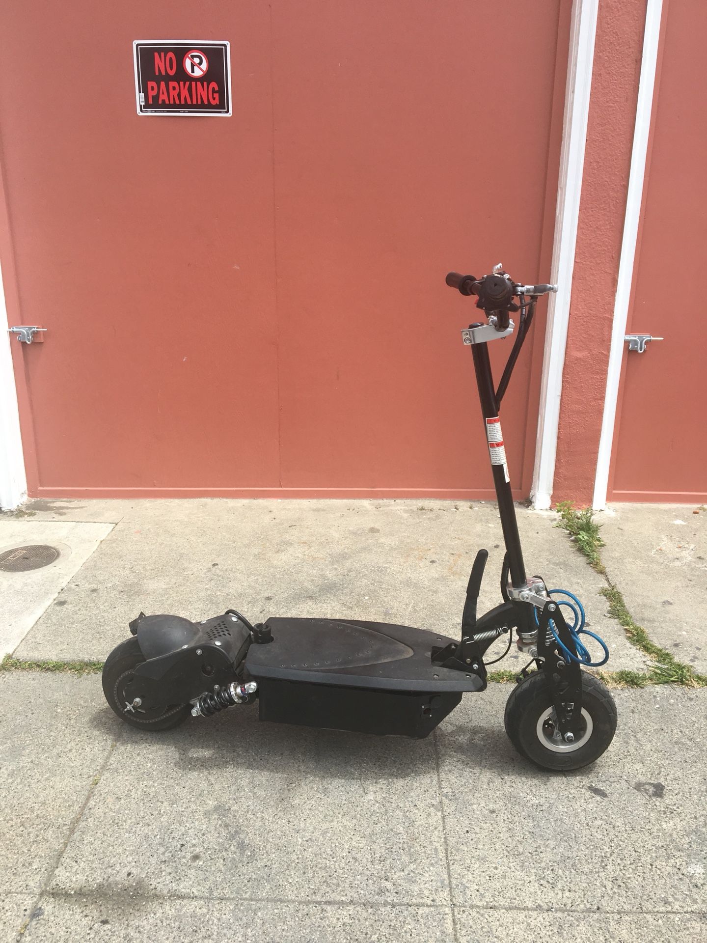 I’m selling my electric scooter super fast