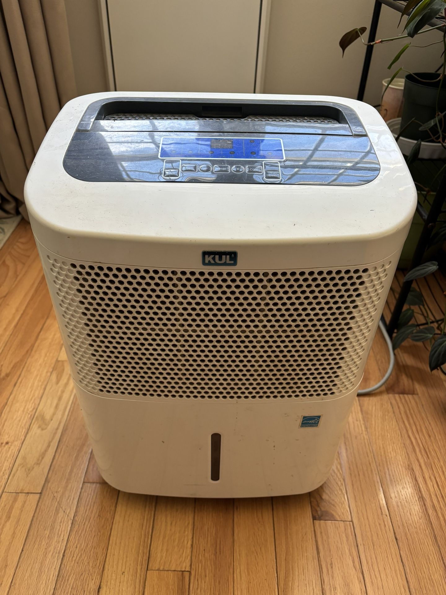 Dehumidifier