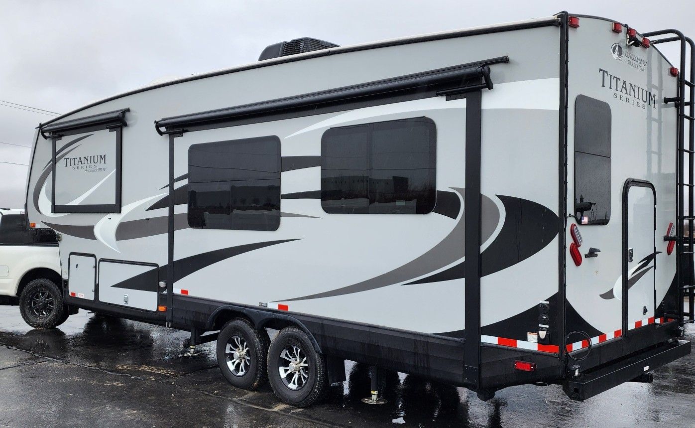 2020 Outdoors RV Manufacturing F27MKS
