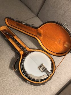 Conrad banjo 2024