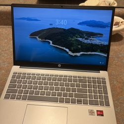 HP Laptop 15.6”