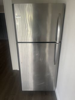 Frigidaire Refrigerator
