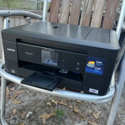 Brother MFC-J680DW All-In-One Inkjet Printer 