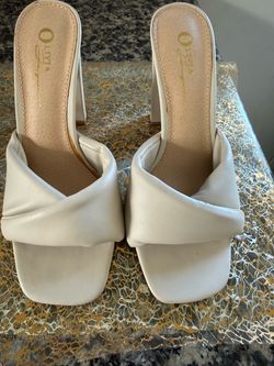 Olivia Jaymes Ivory Knotted Mule Heels