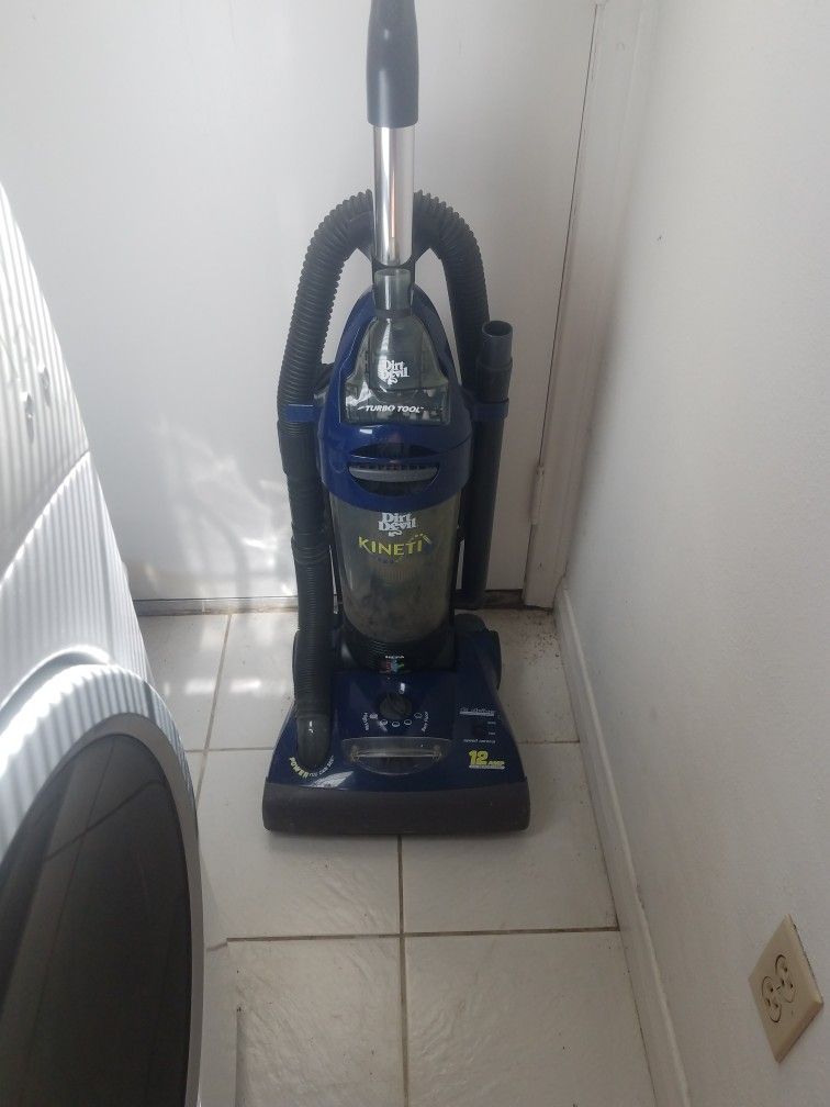 Vacuum cleaner