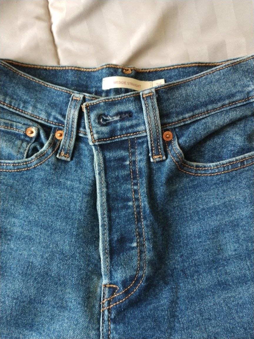 Levi's Women's Jeans