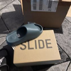 Yeezy Slides