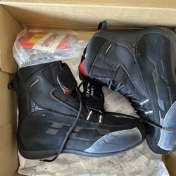 tcx women’s motorcycle boots 41eu 8 is