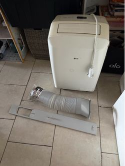 LG portable A/C 8000 BTU with exhaust hose