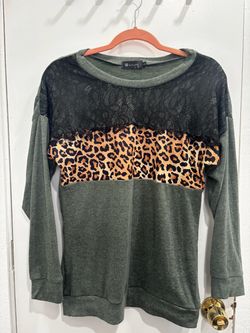 For G and PL Stylish Long-sleeve Top