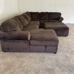Large Brown Sectional Couch Sofa *Free Delivery*