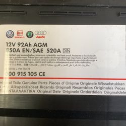  2023 Mercedes Benz Large Agm Battery 92(ah) And 850 Cca Part Battery For Sale It’s New