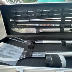 Barbecue Set $25 OR BEST OFFER