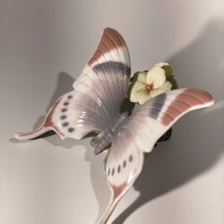 LLADRO Retired A Moments Rest Butterfly & Flowers 06173 New in Box