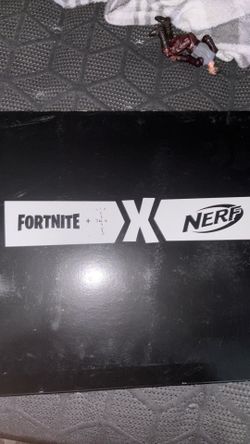collectors item Fortnite x Travis Scott gun collectors item