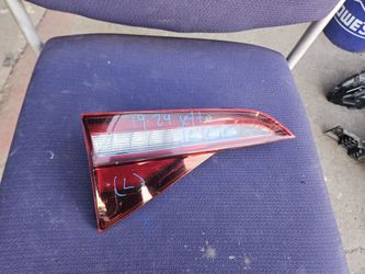 Volkswagen Jetta Left Driver Taillight OEM