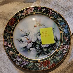 Collectibles Plates 