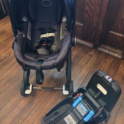 Dual RIDE infant Car Seat