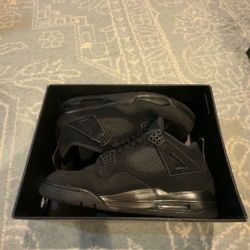 Air Jordan 4 Retro “Black Cat” (2020) – Size 12 Men / 13.5 Women
