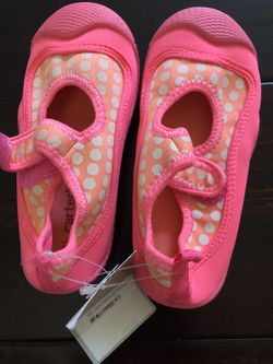 carter toddler water shoes