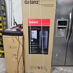 12 Cu Ft Top Freezer Retro Refrigerator Black 