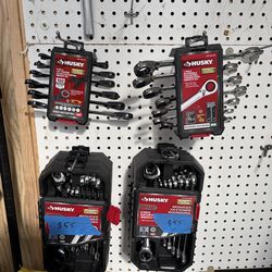Husky wrench’s