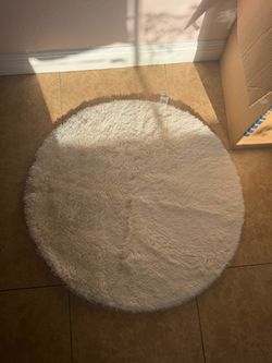 Fluffy white rug