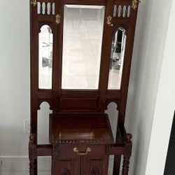 Antique Furniture 3-Mirror Wall Hat And Coat Holder