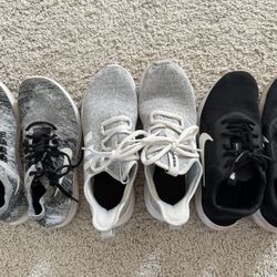 Women’s Athletic Shoes