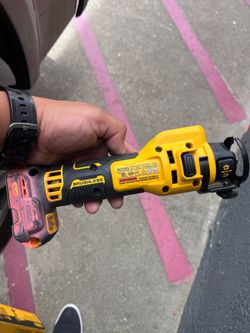 Dewalt drywall router