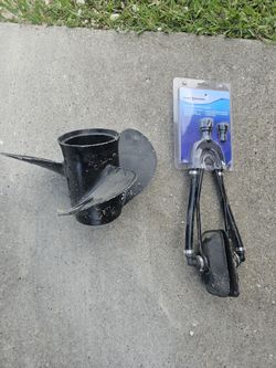 Boat Propeller And Motor Flusher