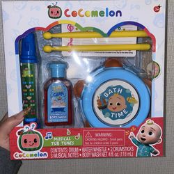 Brand New Cocomelon Bath Set 