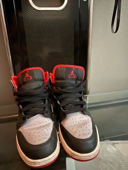 Air Jordan 1 Mid Black Red White Sneakers
