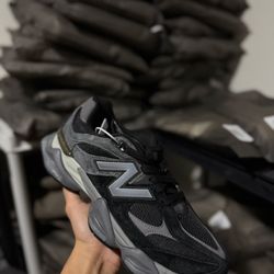 New Balance 9060 Black / Castle Rock Grey Men’s Sneakers 🔥 Sizes 8-13 💯