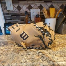 Wilson A2000  - Size 33