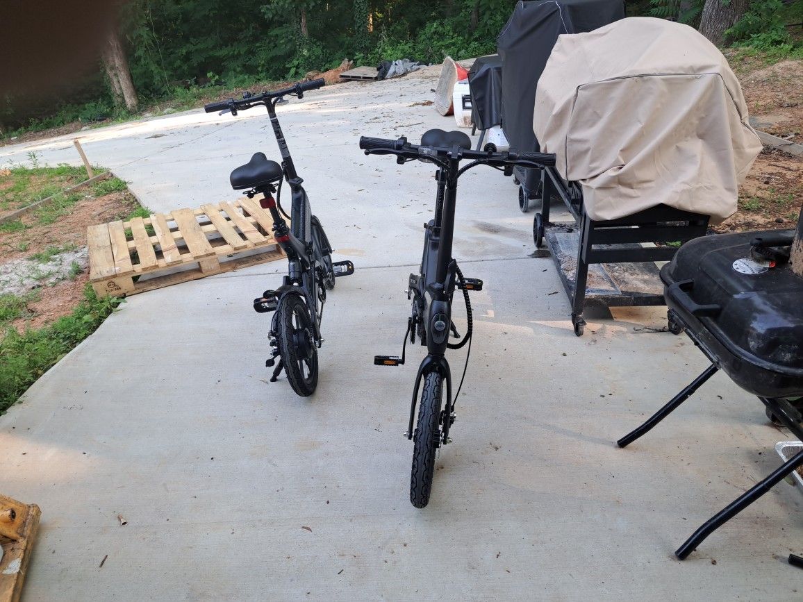 Jetson Haze folding bikes NEW