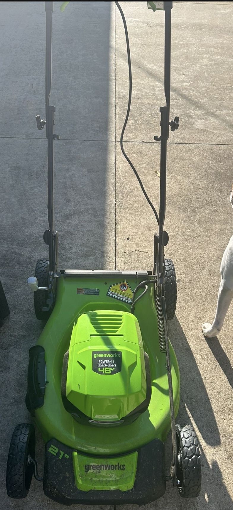Green works Electric Lawn Mower