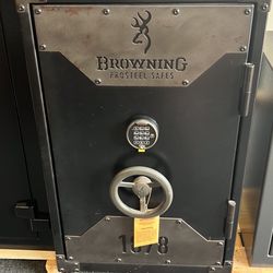 Browning 1878-13 Safe