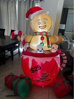 Inflatable Christmas decoration