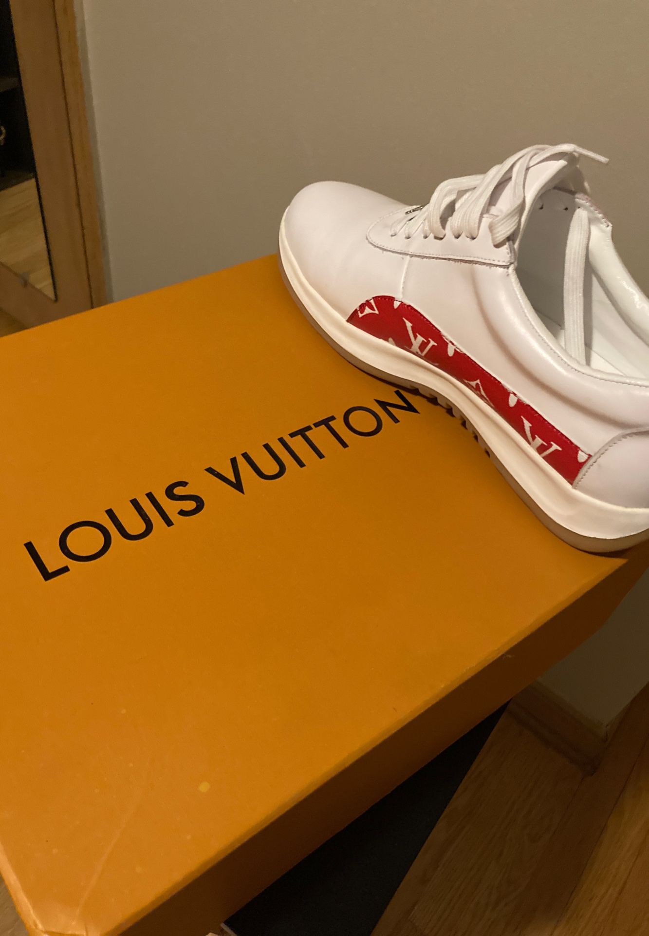 Louis Vuitton shoes size 45