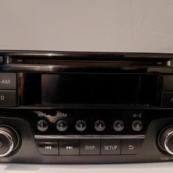 2013, 2017 Radio Nissan Sentra