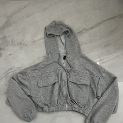 Grey cropped zip-up hoodie