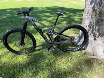 2023 Trek Slash 7